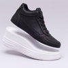 Tenis ALTEVØ negro con suela y plantilla de elevación separadas
