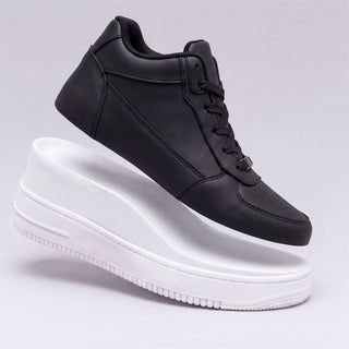 Tenis ALTEVØ negro con suela y plantilla de elevación separadas